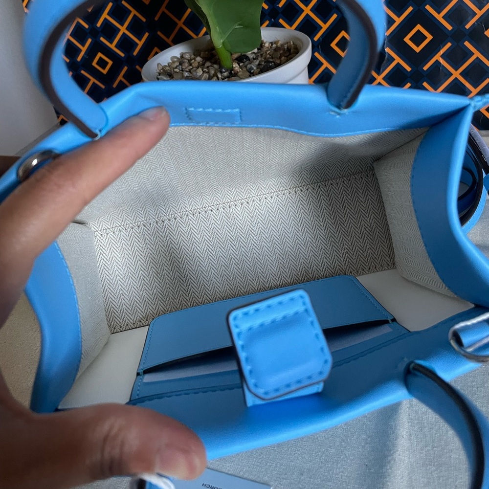 New✨authentic tory burch Ella bio mini tote (blue azure) crossbody - Picture 7 of 15